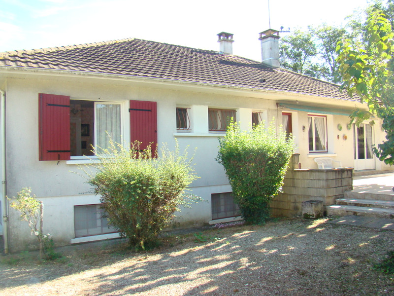 French property for sale in Gençay, Vienne - €230,000 - photo 10