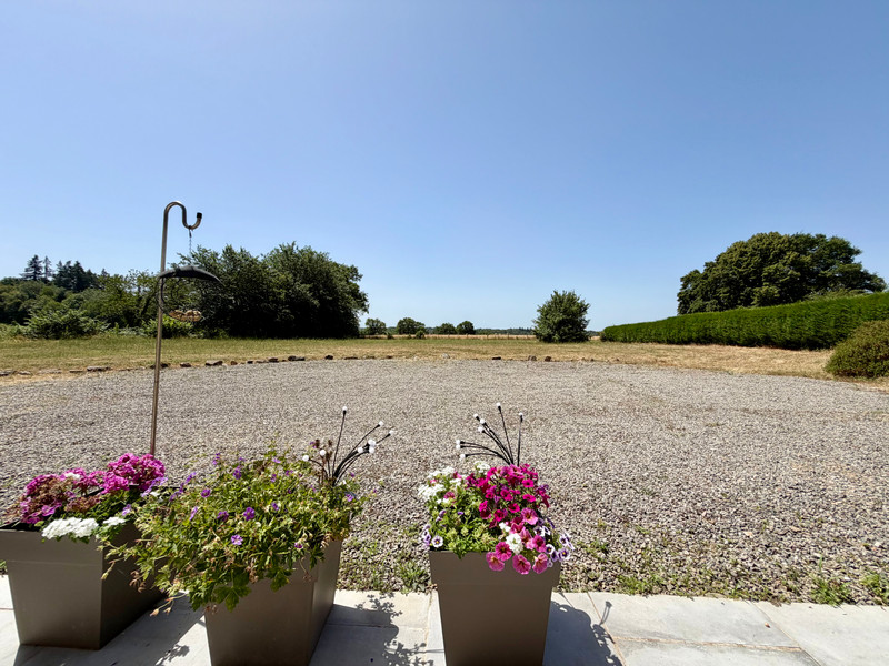 French property for sale in Rochechouart, Haute-Vienne - €162,000 - photo 6