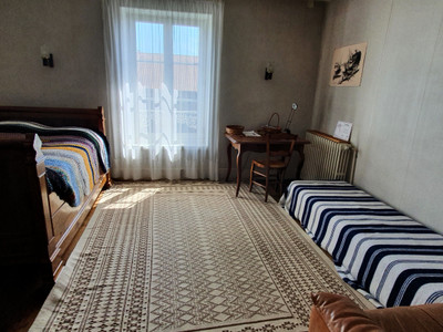 French property for sale in Sauzé-Vaussais, Deux-Sèvres - €163,043 - photo 8