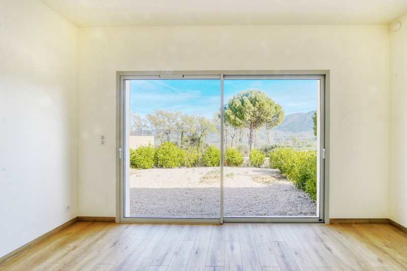 French property for sale in Saint-Martin-de-Castillon, Vaucluse - €495,000 - photo 11