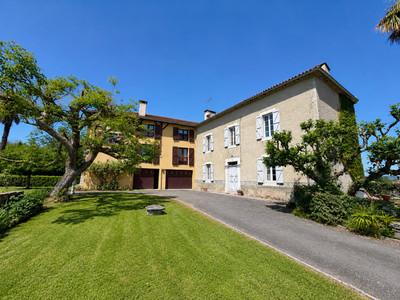 French property for sale in Labarthe-Rivière, Haute-Garonne - €329,000 - photo 1