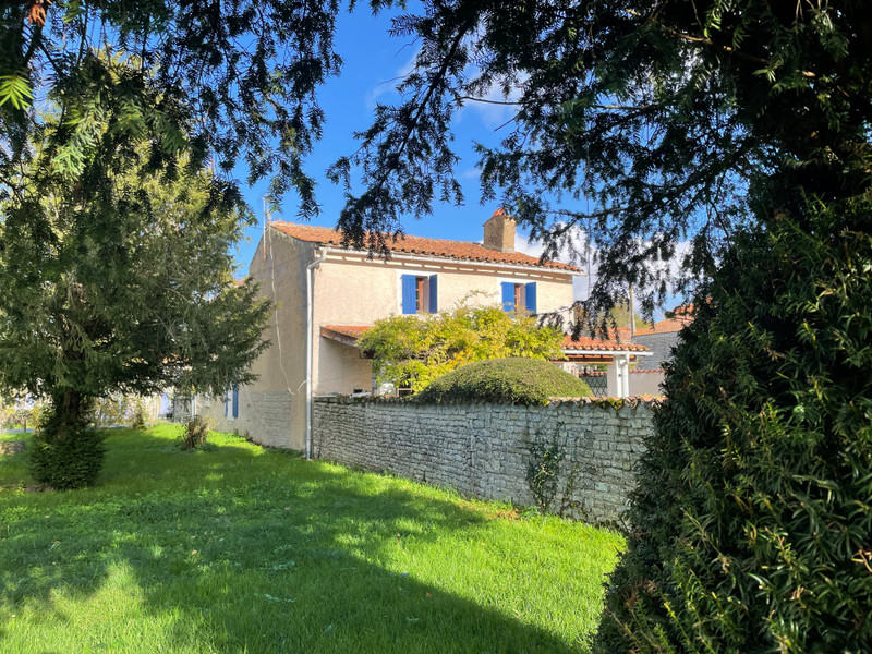 French property for sale in Dampierre-sur-Boutonne, Charente-Maritime - €188,892 - photo 13