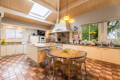 French property for sale in Saint-Germain-de-Lusignan, Charente-Maritime - €1,484,000 - photo 3