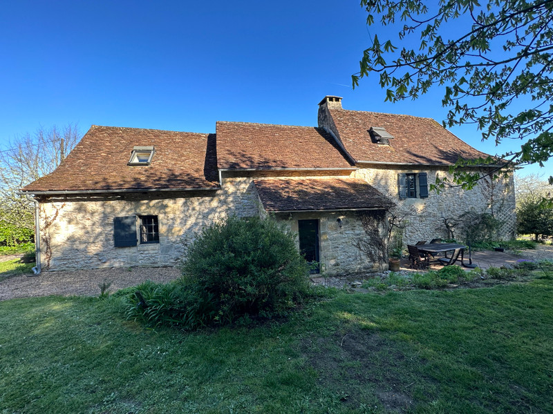 House for sale in Anlhiac Dordogne Absolute charm for this