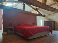 Maison à vendre à Val de Virvée, Gironde - 379.900 € - photo 5