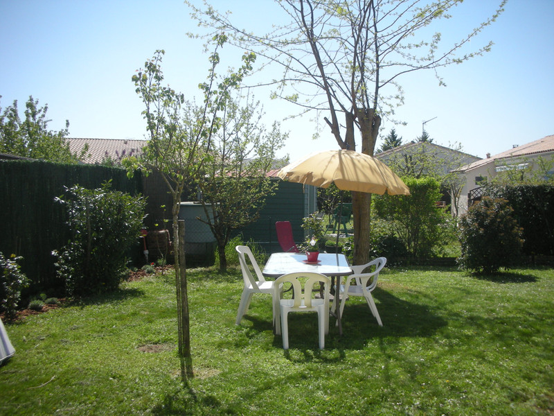 French property for sale in Ruffec, Charente - €166,000 - photo 10