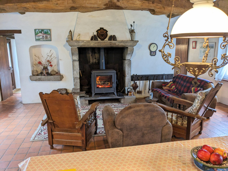 French property for sale in Commequiers, Vendée - €278,250 - photo 3