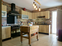 Maison à vendre à Saint-Savinien, Charente-Maritime - 299.999 € - photo 2