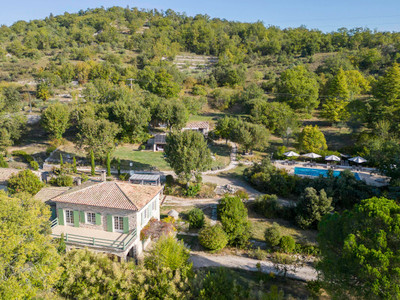 Maison à vendre à Montclus, Gard, Languedoc-Roussillon, avec Leggett Immobilier