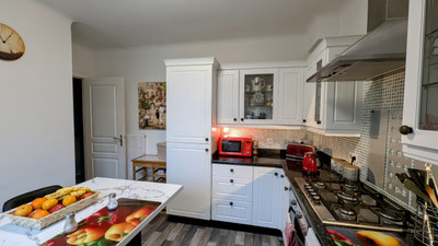 French property for sale in Lignol, Morbihan - €167,400 - photo 2