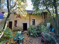 Maison à vendre à Parcé-sur-Sarthe, Sarthe - 215 000 € - photo 1