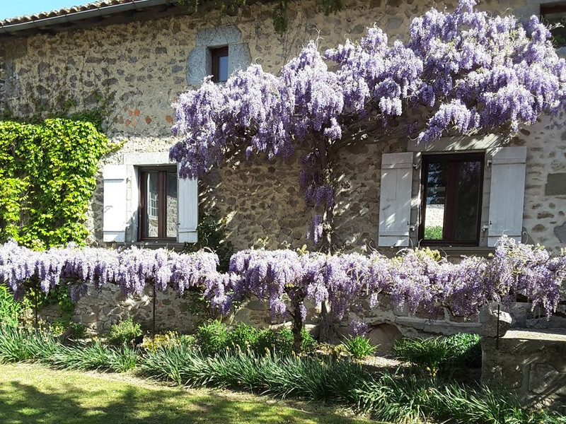 Propriété à vendre à Saint-Barthélemy-de-Bussière, Dordogne - 650 000 €