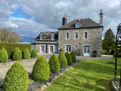 French property for sale in Saint-Quentin-les-Chardonnets, Orne - €375,000 - photo 1