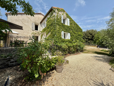 French property for sale in Ronsenac, Charente - €308,999 - photo 8