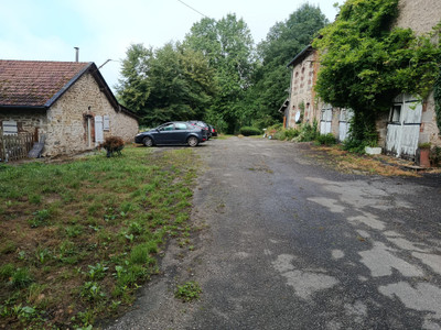 French property for sale in Saint-Pierre-Chérignat, Creuse - €172,800 - photo 6