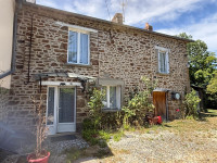 Propriété à vendre à Chantrigné, Mayenne - 77 777 € - photo n°1