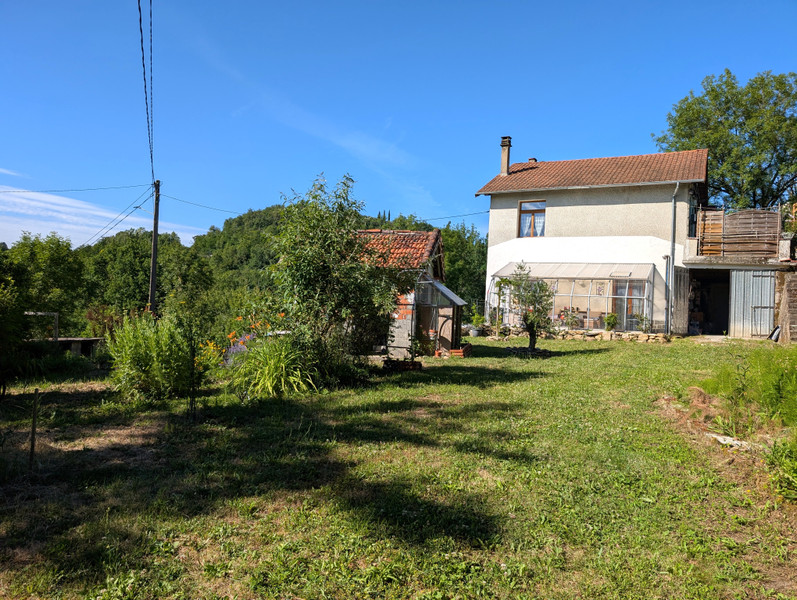 French property for sale in Capdenac, Lot - €147,000 - photo 8