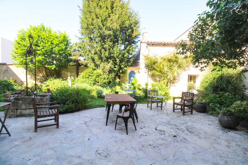 French property for sale in Saint-Jean-d'Angély, Charente-Maritime - €488,250 - photo 8