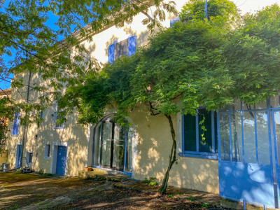 Maison à vendre à Bourg-Saint-Andéol, Ardèche, Rhône-Alpes, avec Leggett Immobilier