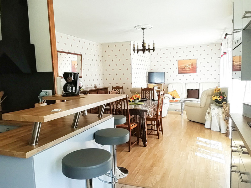 French property for sale in Veuzain-sur-Loire, Loir-et-Cher - €199,000 - photo 3