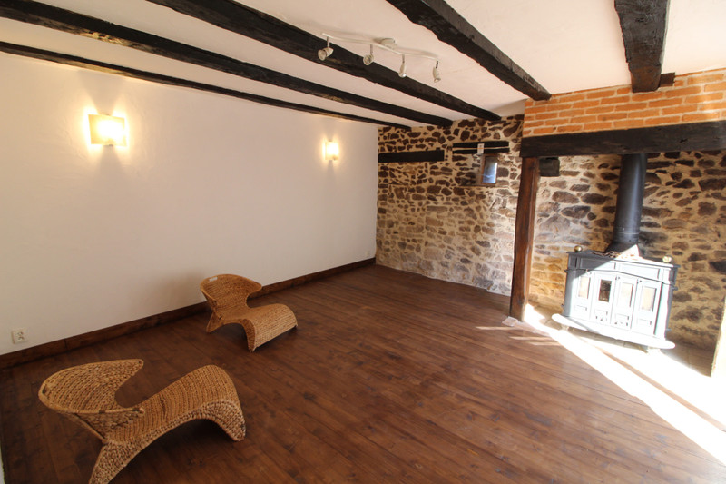 French property for sale in Les Salles-Lavauguyon, Haute-Vienne - €77,000 - photo 1