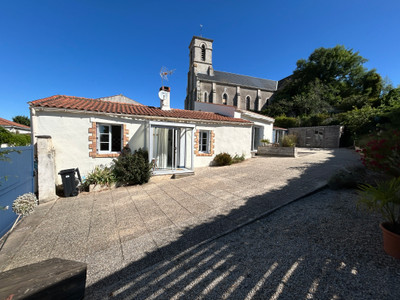 Maison à vendre à Grues, Vendée, Pays de la Loire, avec Leggett Immobilier