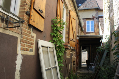 French property for sale in Longny les Villages, Orne - €129,000 - photo 1