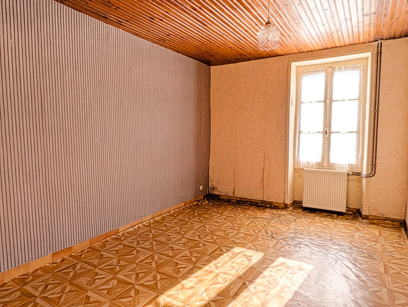 French property for sale in Brigueil-le-Chantre, Vienne - €39,500 - photo 6