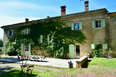 French property for sale in Saint-Jean-de-Maruéjols-et-Avéjan, Gard - €950,000 - photo 1