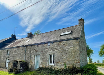 French property for sale in Cruguel, Morbihan - €110,000 - photo 2