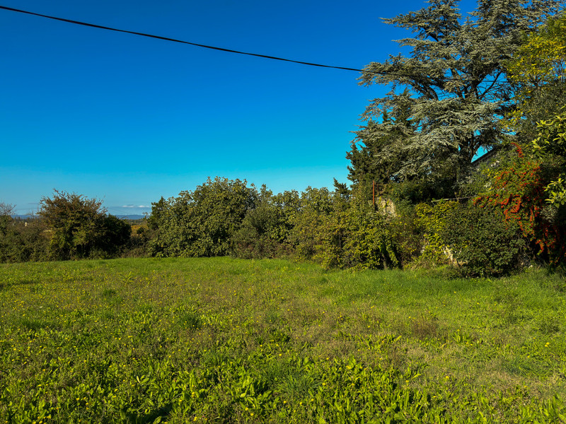 French property for sale in Tulette, Drôme - €145,000 - photo 6