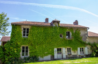 French property, houses and homes for sale in Faye-la-Vineuse Indre-et-Loire Centre