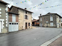 Maison à vendre à Pressignac, Charente - 46.600 € - photo 13