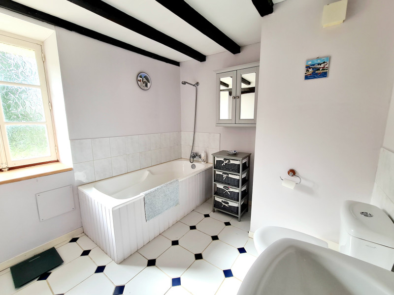 French property for sale in Passais Villages, Orne - €106,000 - photo 4