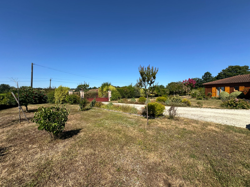 French property for sale in Preyssac-d'Excideuil, Dordogne - €141,700 - photo 3