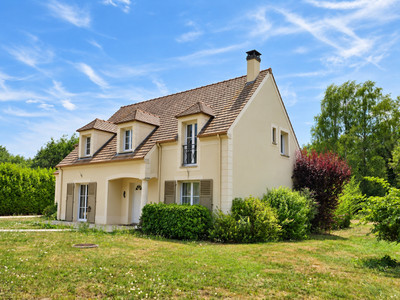 French property for sale in Nanteau-sur-Essonne, Seine-et-Marne - €460,000 - photo 1