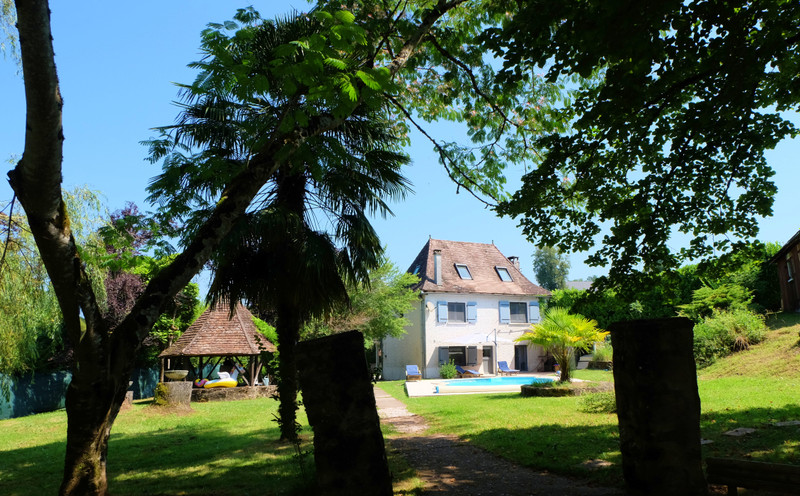 Maison à vendre à Le Pescher, Corrèze - 283.550 € - photo 1