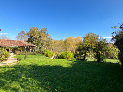 French property for sale in Sos, Lot-et-Garonne - €290,000 - photo 2