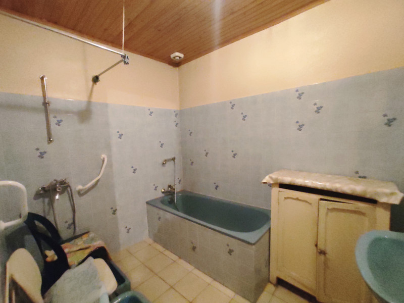 French property for sale in Port-Sainte-Marie, Lot-et-Garonne - €32,000 - photo 3