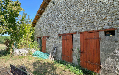 French property for sale in Saint-Romain, Charente - €199,000 - photo 8