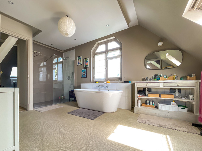 French property for sale in Montmorency, Val-d'Oise - €1,100,000 - photo 6
