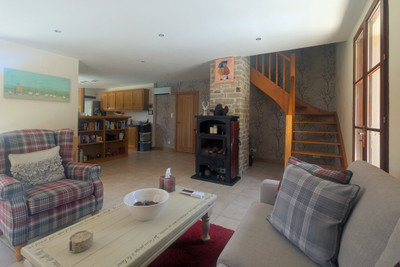 French property for sale in Saint-Pierre-de-Frugie, Dordogne - €290,000 - photo 2