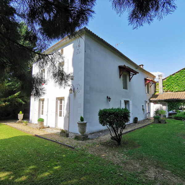 Maison à vendre à Périgueux, Dordogne - 375 000 € - photo 1