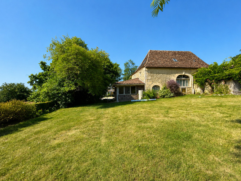 French property for sale in Douville, Dordogne - €499,900 - photo 1
