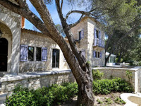 Propriété à vendre à Beaucaire, Gard - 1 300 000 € - photo n°1