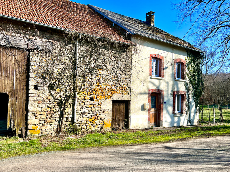 Maison à Fursac, Creuse - photo 1