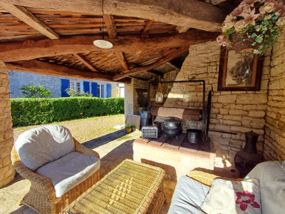 French property for sale in Ambérac, Charente - €256,800 - photo 3