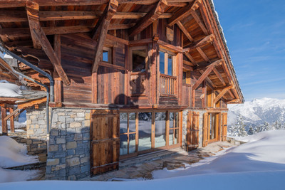Propriété de ski à vendre à  - 8 400 000 €