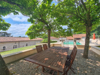 Maison à vendre à Nanteuil-en-Vallée, Charente - 560 000 € - photo 5