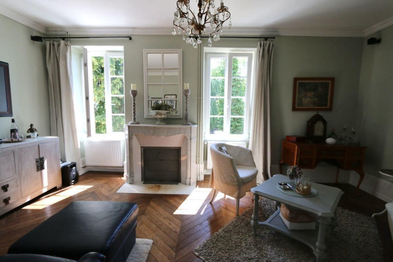 French property for sale in Beaune, Côte-d'Or - €940,000 - photo 5